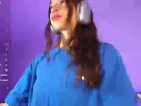 alina lee online show from January 14, 1:44 am