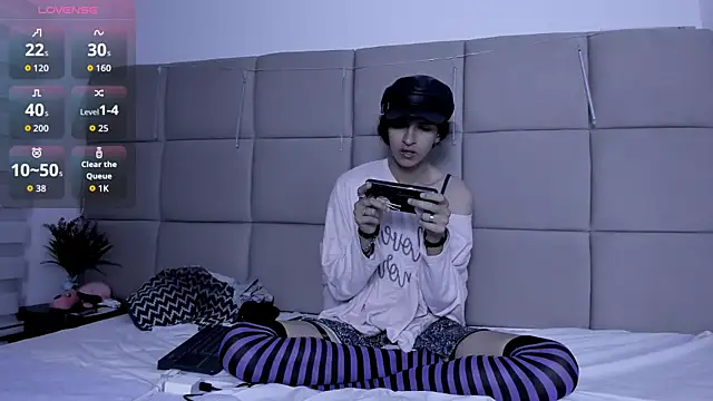 vannellope 96 online show from February 24, 7:01 pm