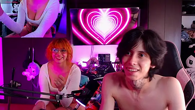 Snapshot of HAHorny chatting on December 21, 7:21 pm HAHorny online show from December 21, 7:21 pm