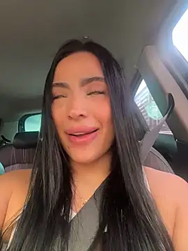 ValeriaTorress  online show from April 1, 8:28 pm