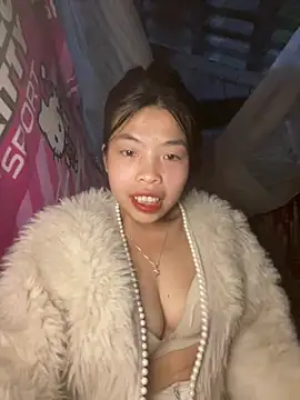 lux-su online show from February 25, 11:36 pm