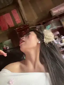 lux-su online show from March 18, 2:47 am