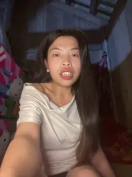 lux-su online show from March 25, 4:57 pm