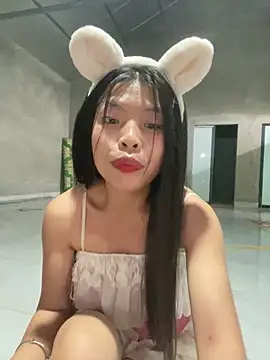 lux-su online show from May 19, 2:07 am