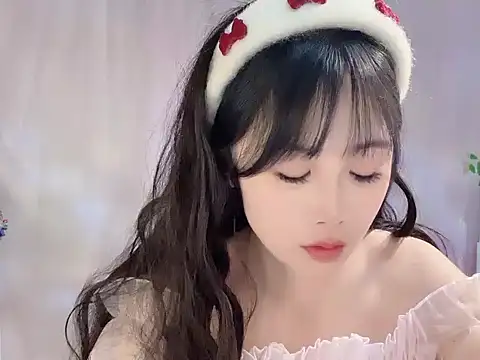 Snapshot of Pinkgirl520 chatting on December 22, 1:57 am Pinkgirl520 online show from December 22, 1:57 am