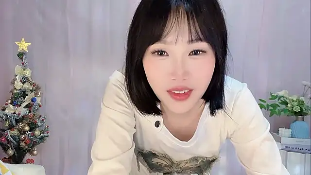 Snapshot of Pinkgirl520 chatting on January 7, 2:19 pm Pinkgirl520 online show from January 7, 2:19 pm