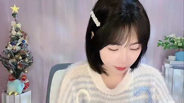 Snapshot of Pinkgirl520 chatting on January 12, 1:55 am Pinkgirl520 online show from January 12, 1:55 am