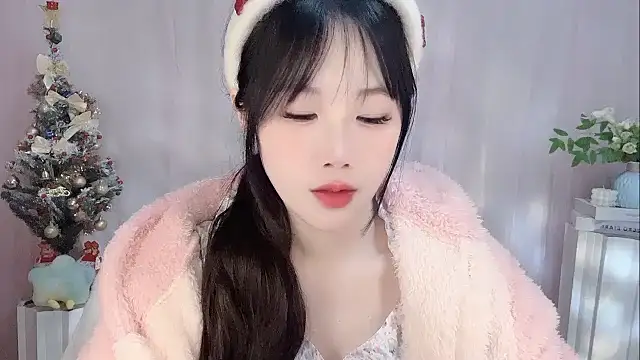 Snapshot of Pinkgirl520 chatting on February 3, 2:53 am Pinkgirl520 online show from February 3, 2:53 am