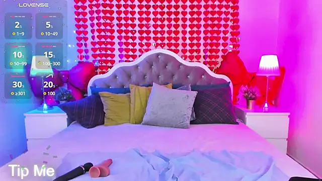 katymeaw online show from February 12, 1:28 pm