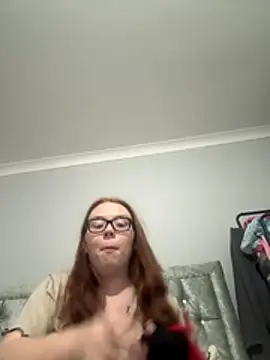 Snapshot of AnnieAinsx chatting on January 7, 7:05 pm AnnieAinsx online show from January 7, 7:05 pm