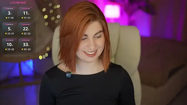 GingerPinky online show from April 17, 7:06 pm