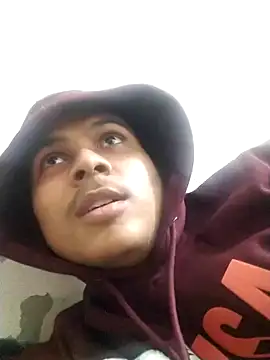 Snapshot of Niteenku chatting on December 17, 2:12 pm Niteenku online show from December 17, 2:12 pm