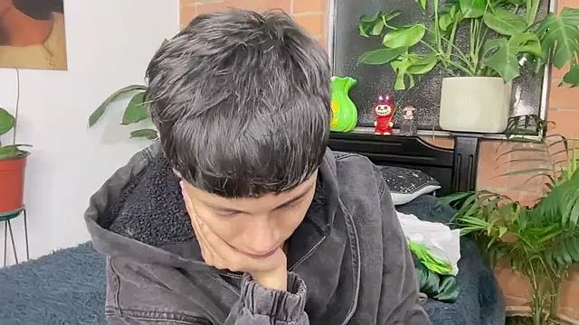 Andy Belier23 online show from March 19, 2:37 am