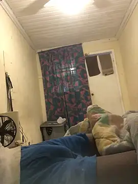 Snapshot of reckless_34 chatting on February 3, 3:39 pm reckless 34 online show from February 3, 3:39 pm