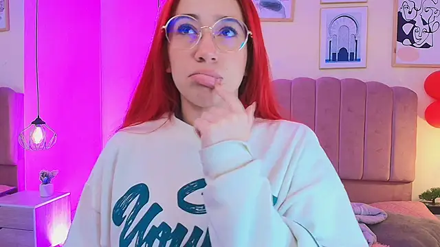 Celestee15  online show from February 20, 11:22 am