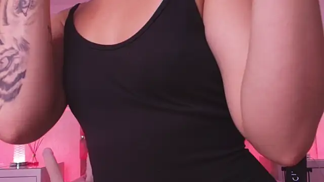 sofia go  online show from April 17, 11:57 am