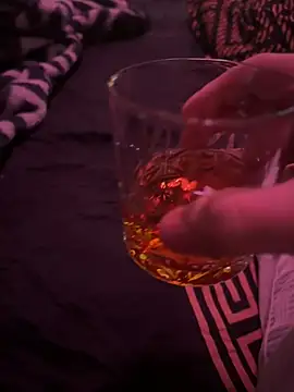 germanydreams25 online show from January 18, 10:46 pm