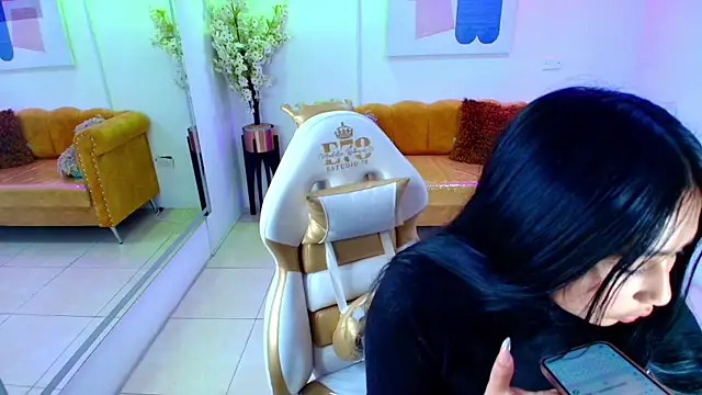 Carolina cherry online show from April 15, 12:45 pm