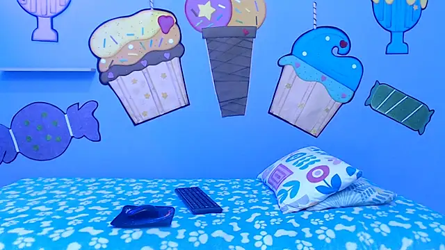 NOVAHOT98 online show from February 20, 7:14 pm