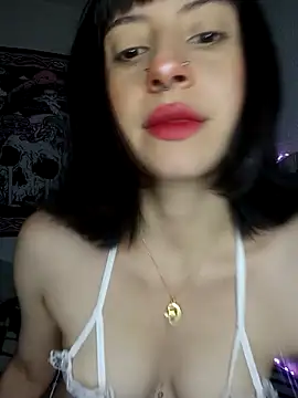 Lia whitexxx online show from February 24, 11:36 pm