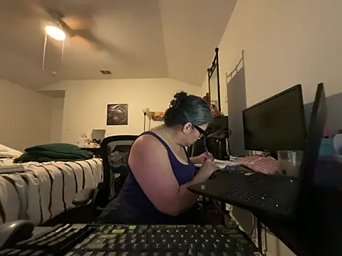 BettyWhispers online show from June 15, 12:29 pm