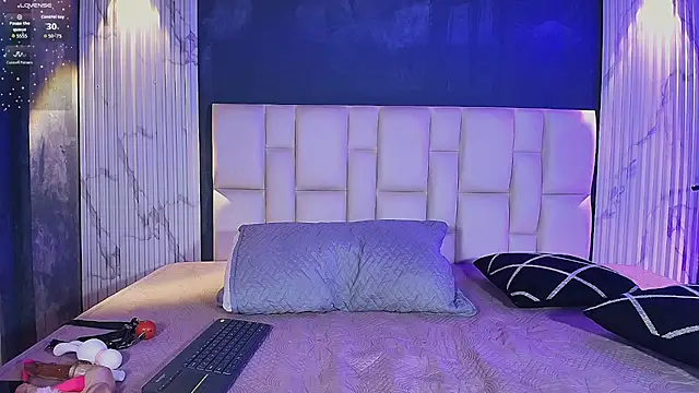 PAMELA-SMIITH online show from February 28, 12:39 pm