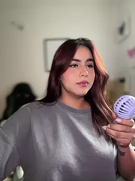 Zarahs Blare1 online show from May 16, 10:52 pm