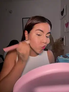 Zarahs Blare1 online show from July 16, 11:33 pm