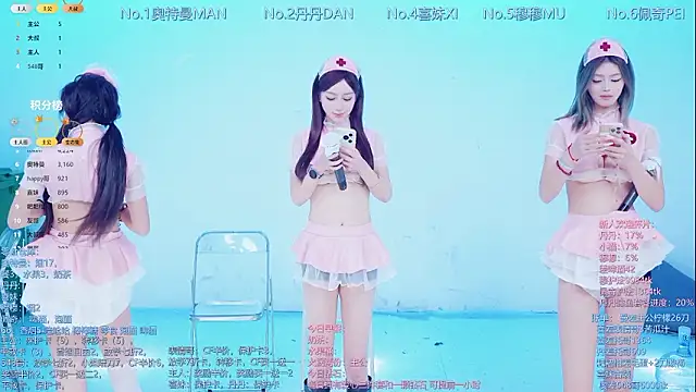 Snapshot of Luckygirls-339 chatting on February 7, 10:24 pm Luckygirls-339 online show from February 7, 10:24 pm