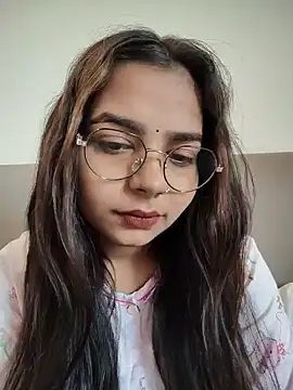 Snapshot of Himani_0122 chatting on July 2, 5:24 am Himani 0122 online show from July 2, 5:24 am