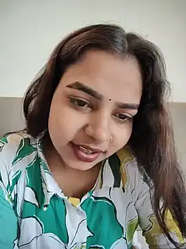 Snapshot of Himani_0122 chatting on July 3, 7:26 am Himani 0122 online show from July 3, 7:26 am