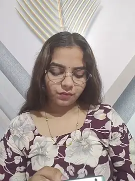 Snapshot of Himani_0122 chatting on July 7, 5:10 am Himani 0122 online show from July 7, 5:10 am