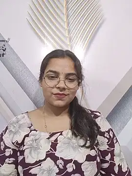 Snapshot of Himani_0122 chatting on July 7, 7:45 am Himani 0122 online show from July 7, 7:45 am