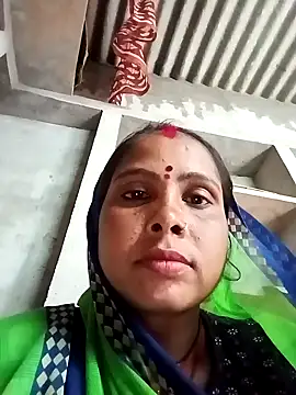 Snapshot of Shreya_pandit chatting on January 10, 3:14 pm Shreya pandit online show from January 10, 3:14 pm