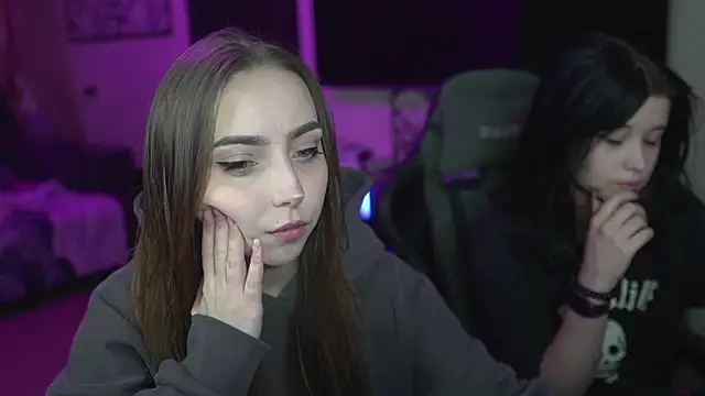 Absent Fairy online show from February 9, 3:05 pm