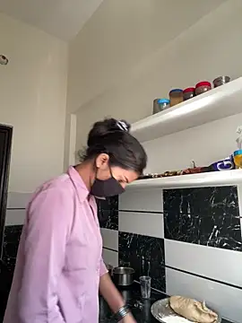 Pooja Love143 online show from April 5, 5:48 am