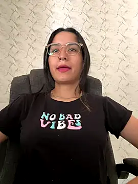 Val12777 online show from December 17, 2:45 pm