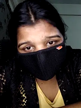 Mr Mrs Dark online show from December 14, 7:18 pm