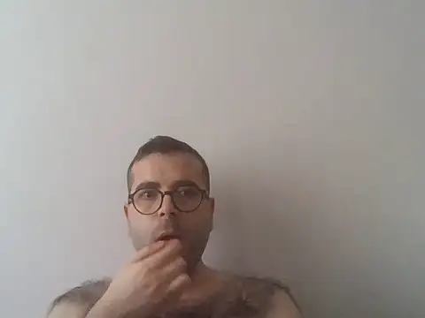 Snapshot of kkadam1 chatting on June 19, 7:23 am kkadam1 online show from June 19, 7:23 am