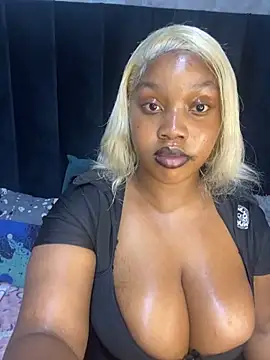 THICKBARBIE32 online show from July 8, 1:10 am