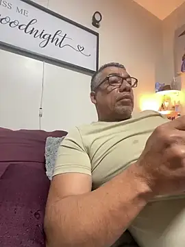 tigre6911 online show from March 13, 11:00 pm