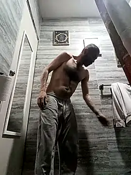 Snapshot of AntonioCeballos1234ad chatting on December 17, 5:35 am AntonioCeballos1234ad online show from December 17, 5:35 am