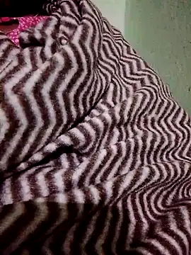 Radhika97A online show from January 16, 7:56 am