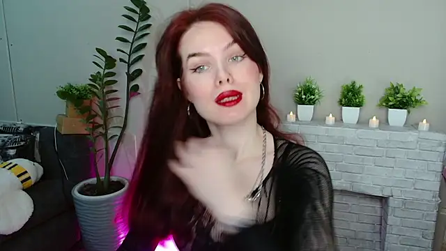 hot neighbor online show from March 2, 3:30 am