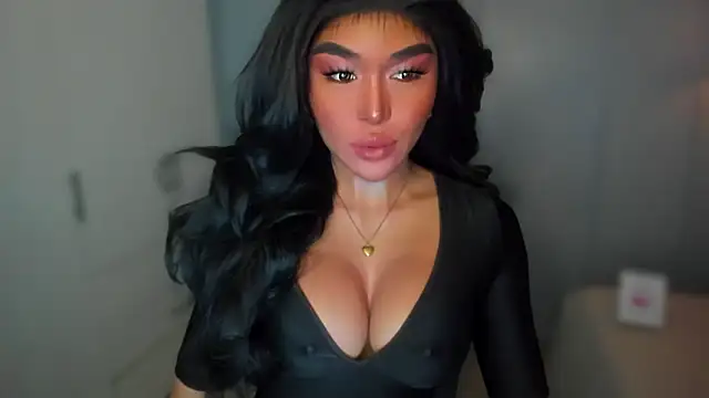 Snapshot of mxshemale_ladyboy chatting on December 1, 6:08 pm mxshemale ladyboy online show from December 1, 6:08 pm