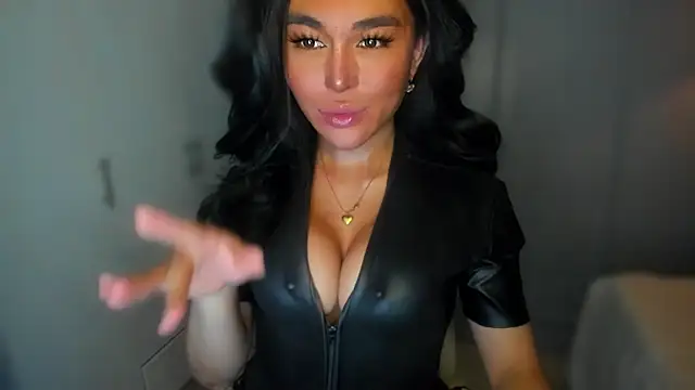 Snapshot of mxshemale_ladyboy chatting on December 14, 1:39 am mxshemale ladyboy online show from December 14, 1:39 am