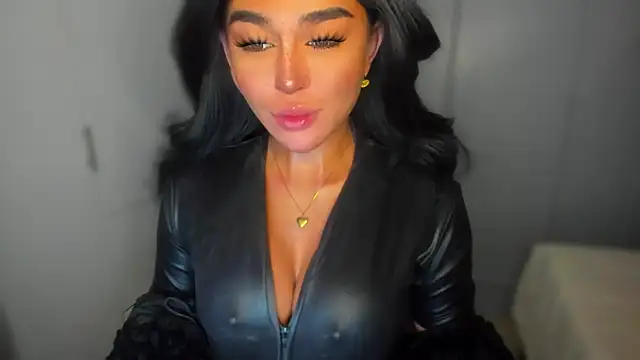 Snapshot of mxshemale_ladyboy chatting on December 29, 6:38 pm mxshemale ladyboy online show from December 29, 6:38 pm