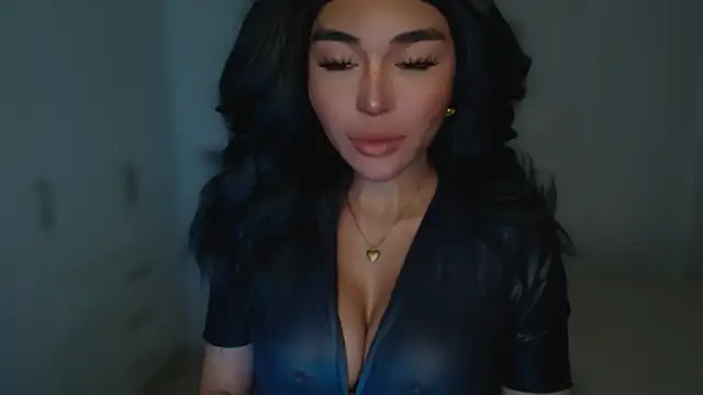 Snapshot of mxshemale_ladyboy chatting on February 15, 10:31 pm mxshemale ladyboy online show from February 15, 10:31 pm