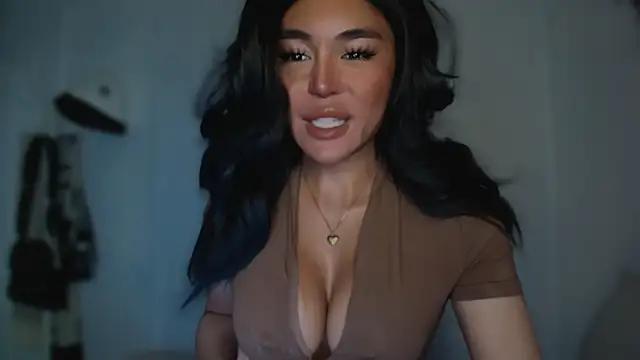 Snapshot of mxshemale_ladyboy chatting on February 17, 3:25 am mxshemale ladyboy online show from February 17, 3:25 am