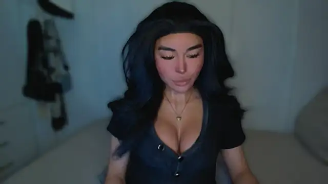 Snapshot of mxshemale_ladyboy chatting on March 3, 6:04 am mxshemale ladyboy online show from March 3, 6:04 am